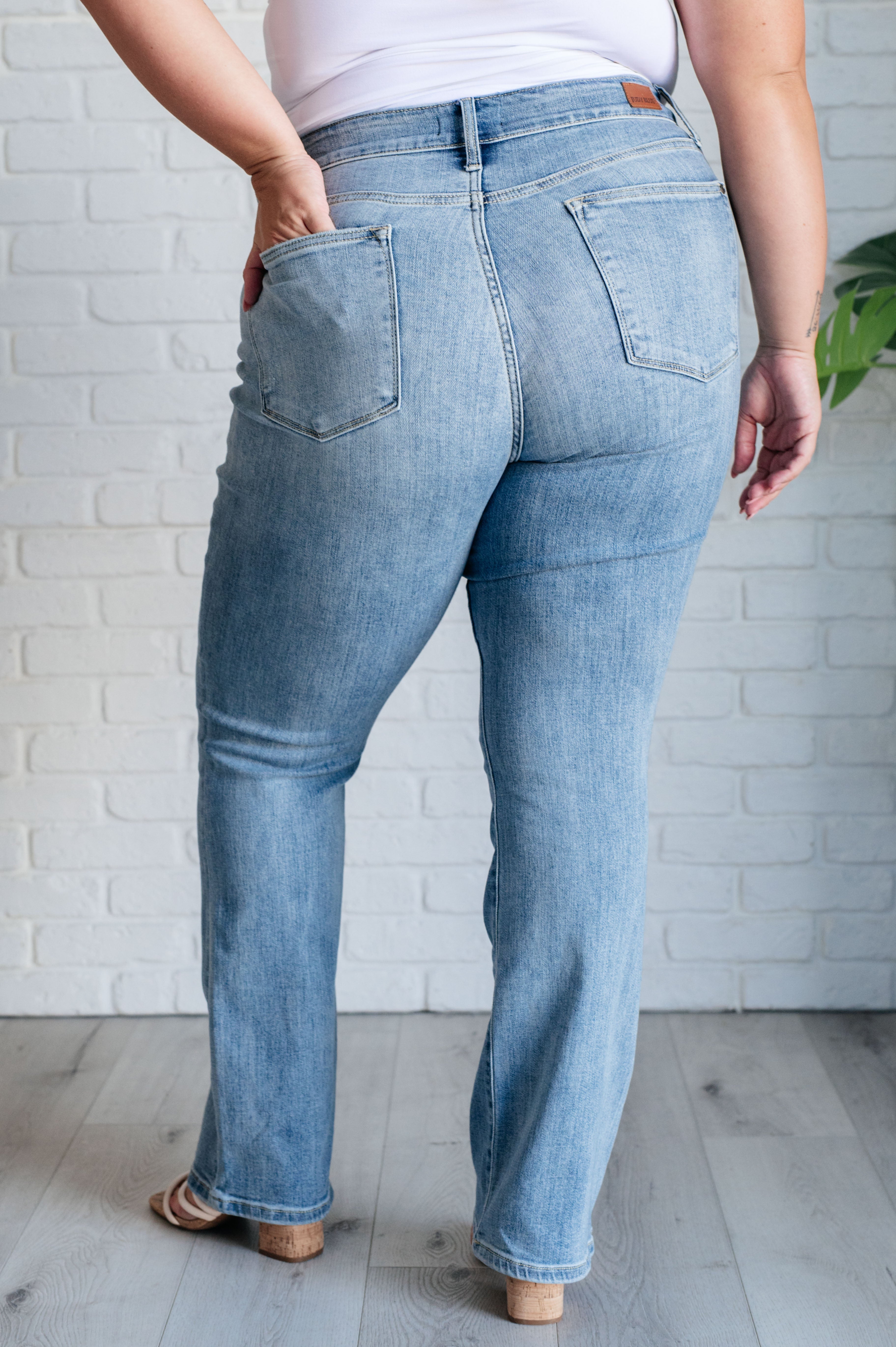 RESTOCKED | Springfield Mid Rise Clean Bootcut Jeans