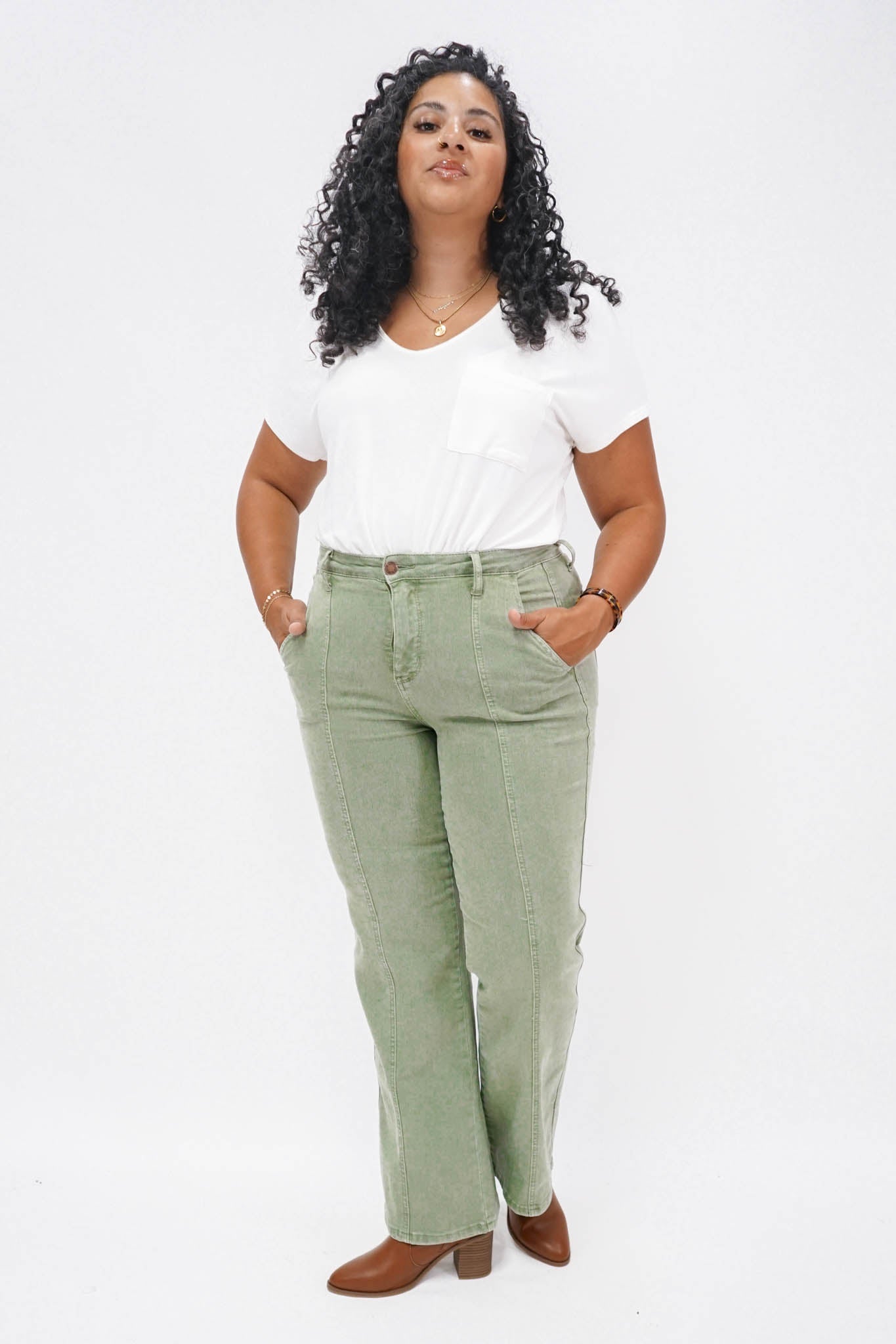 Freeport High Rise Front Seam Straight Jeans in Sage