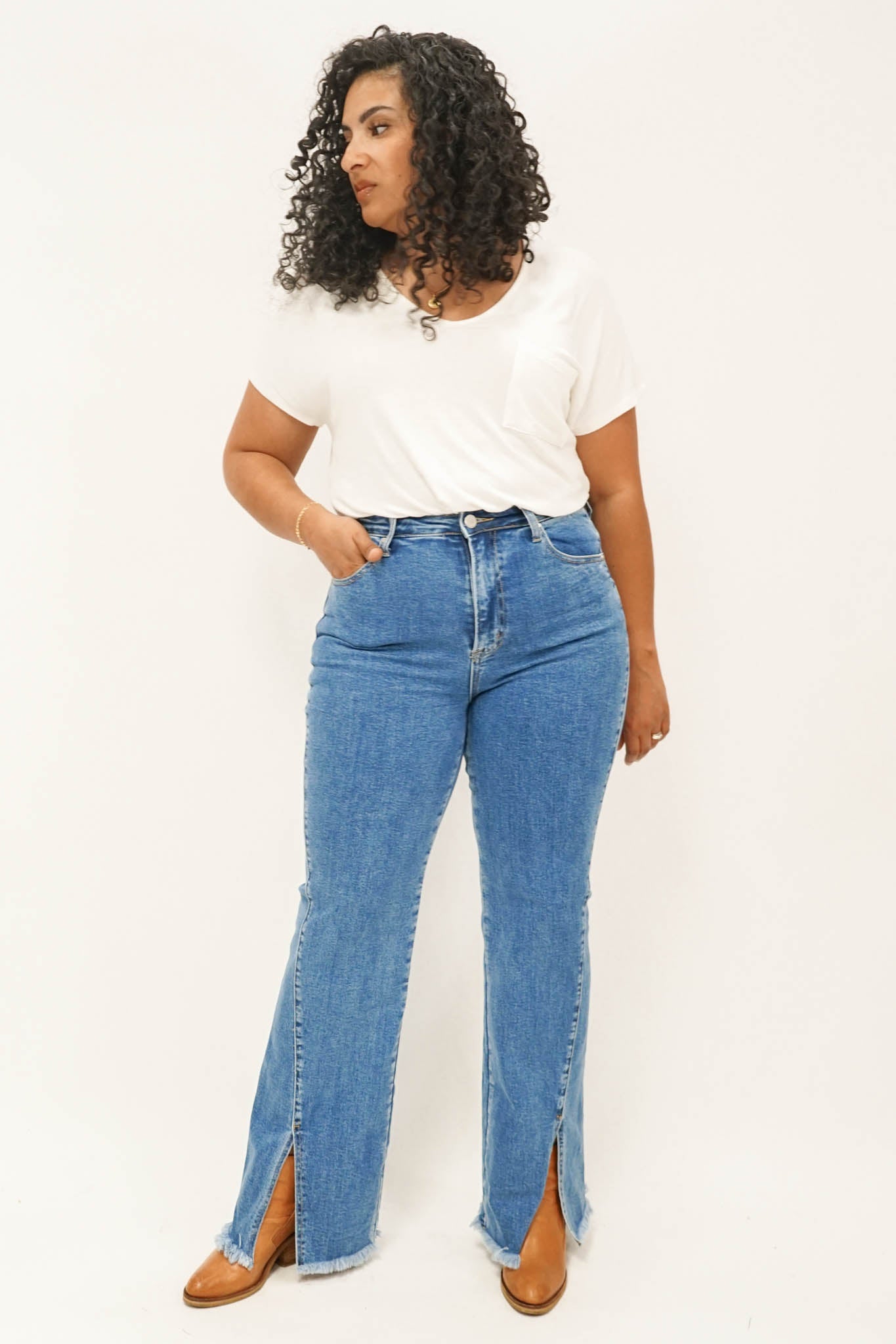 Soho High Rise Split Hem Straight Jeans