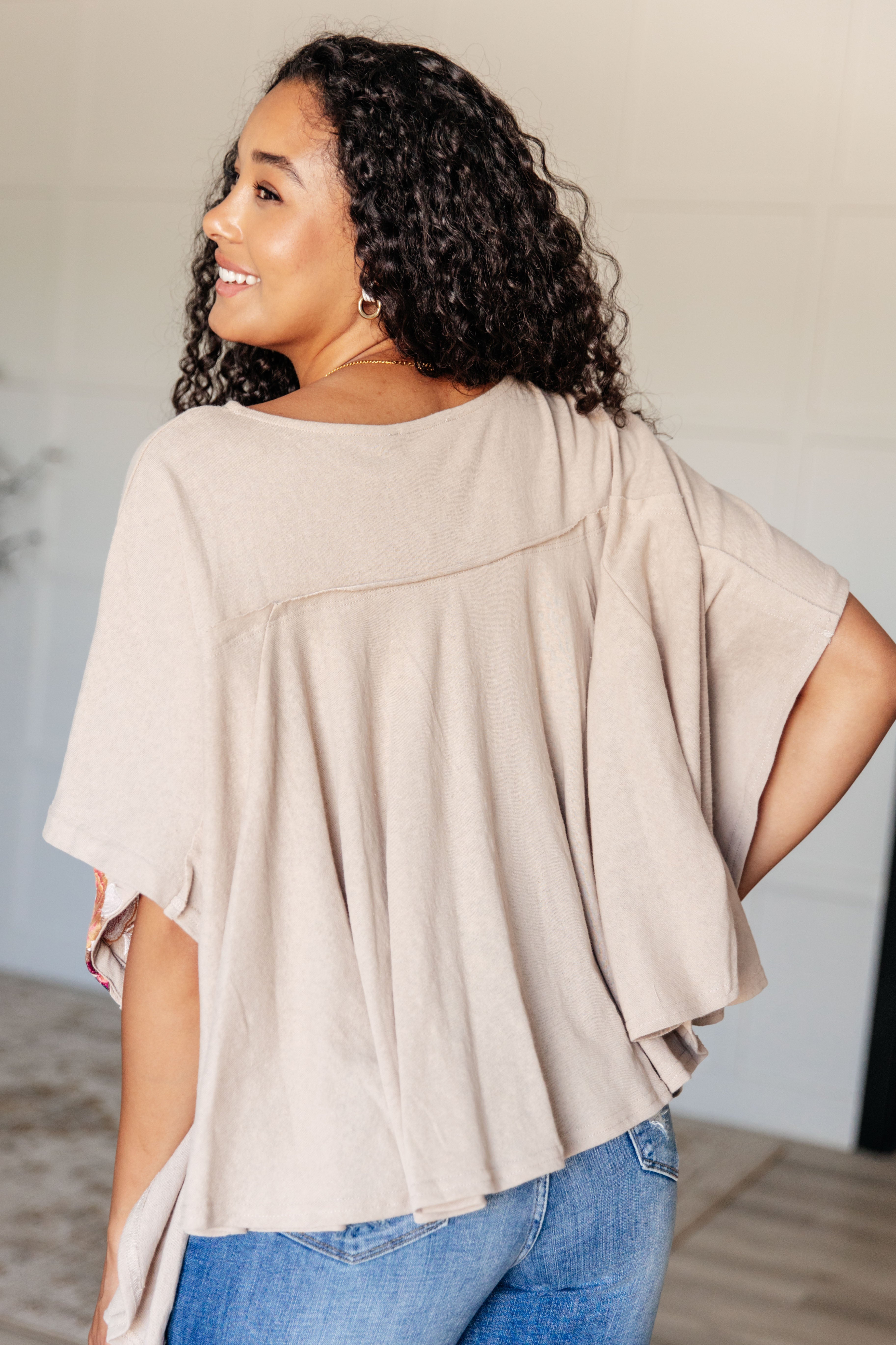 Yessie Embroidered Tunic in Mocha