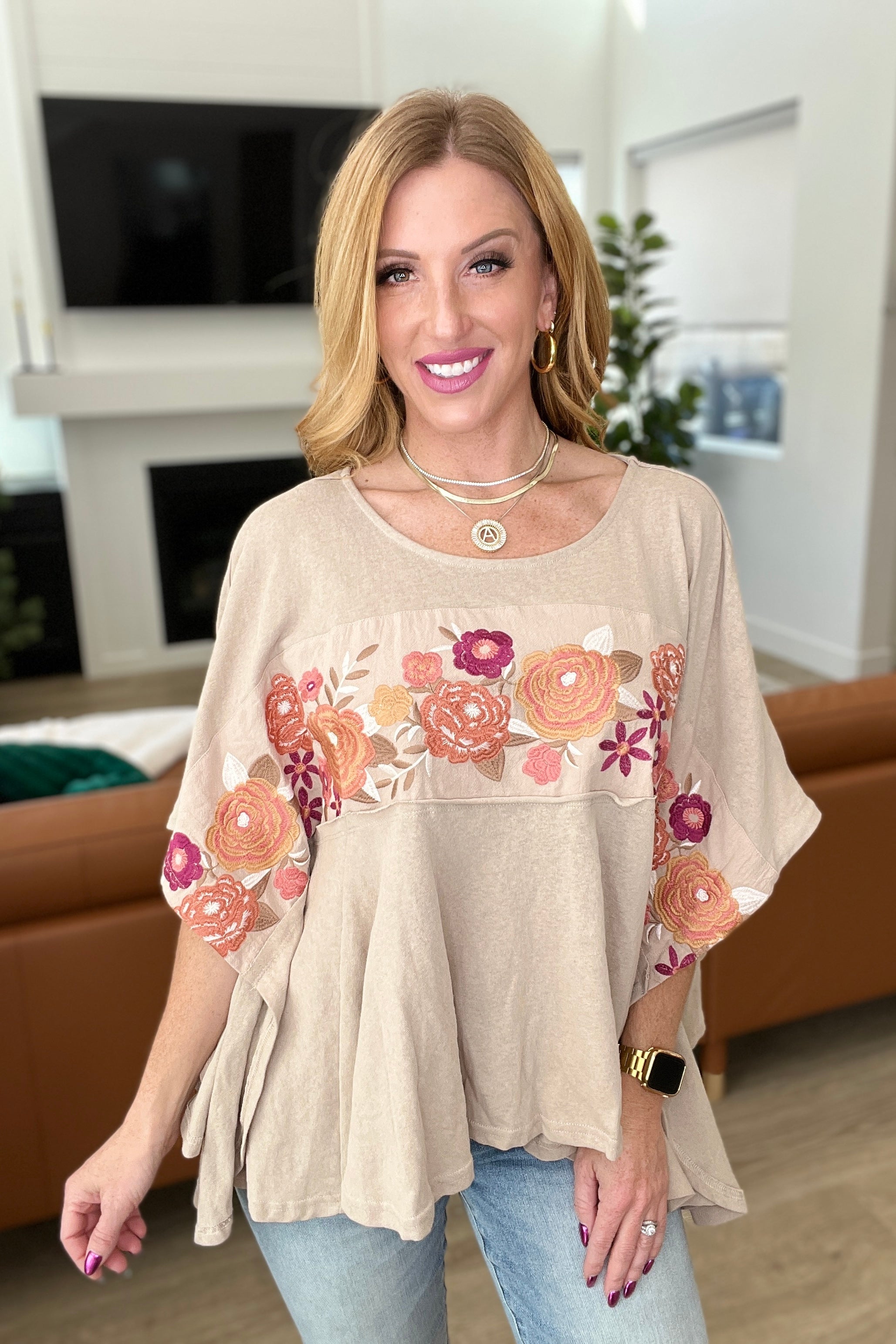 Yessie Embroidered Tunic in Mocha