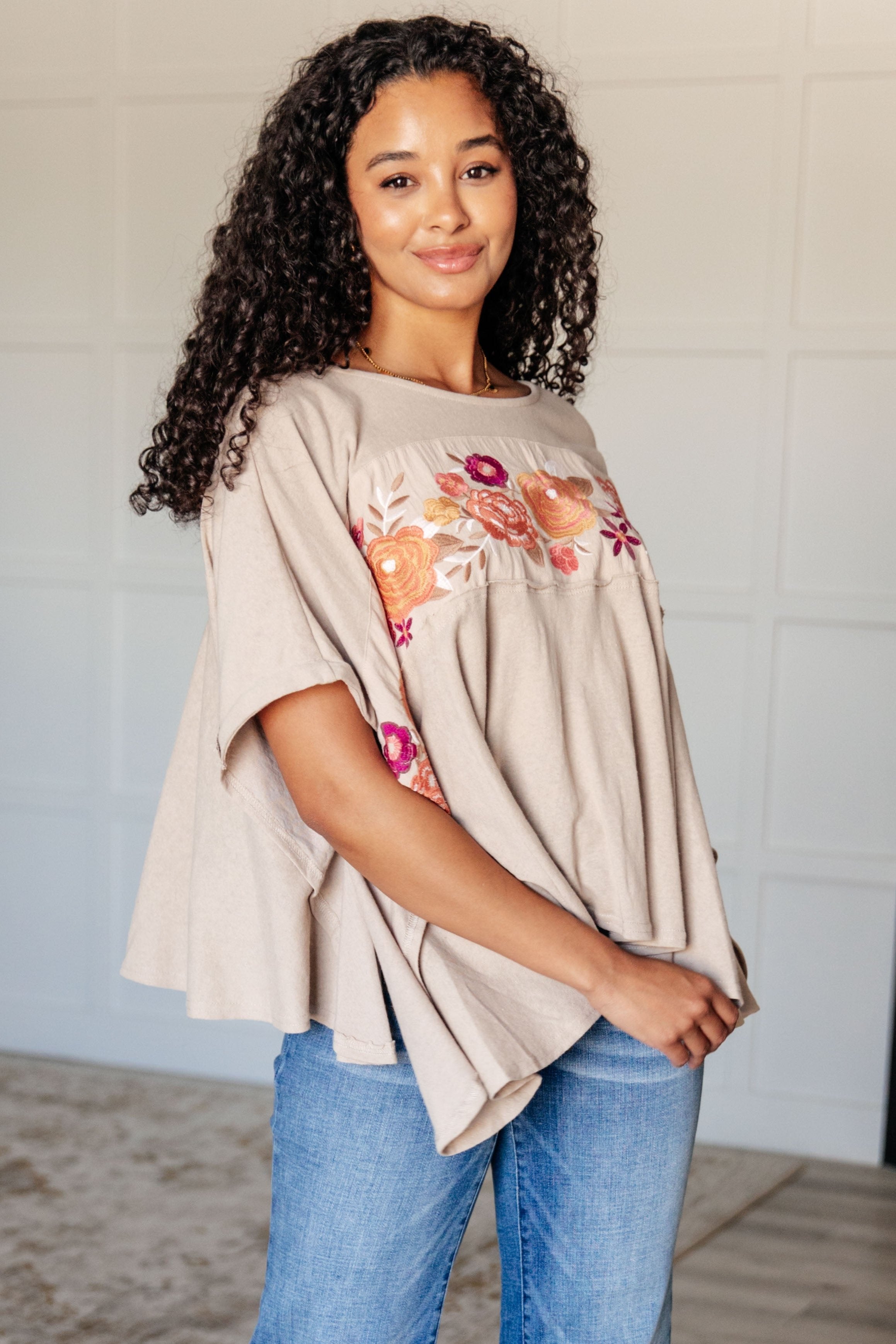 Yessie Embroidered Tunic in Mocha