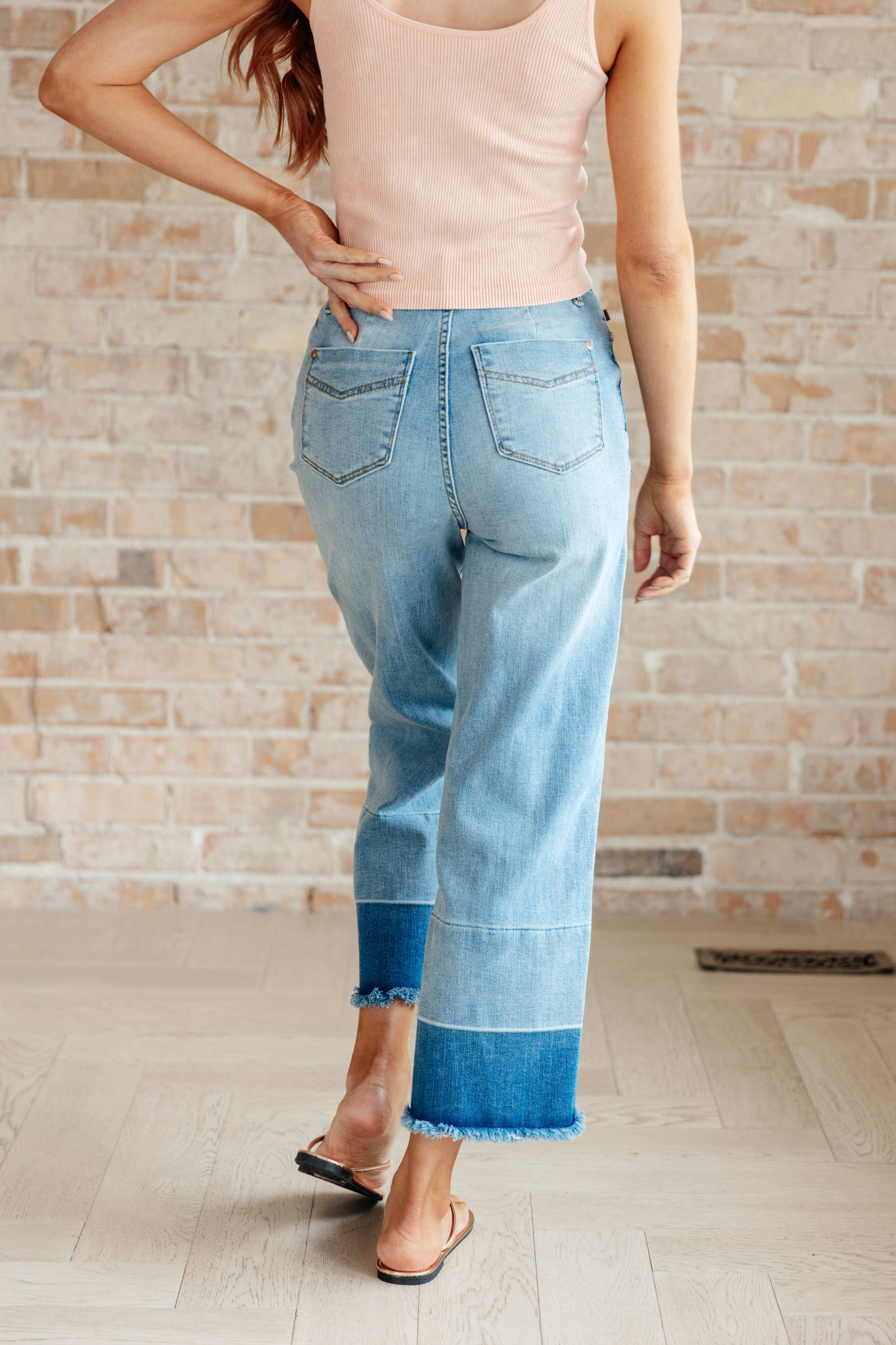 Belltown High Rise Wide Leg Crop Jeans in Medium Wash