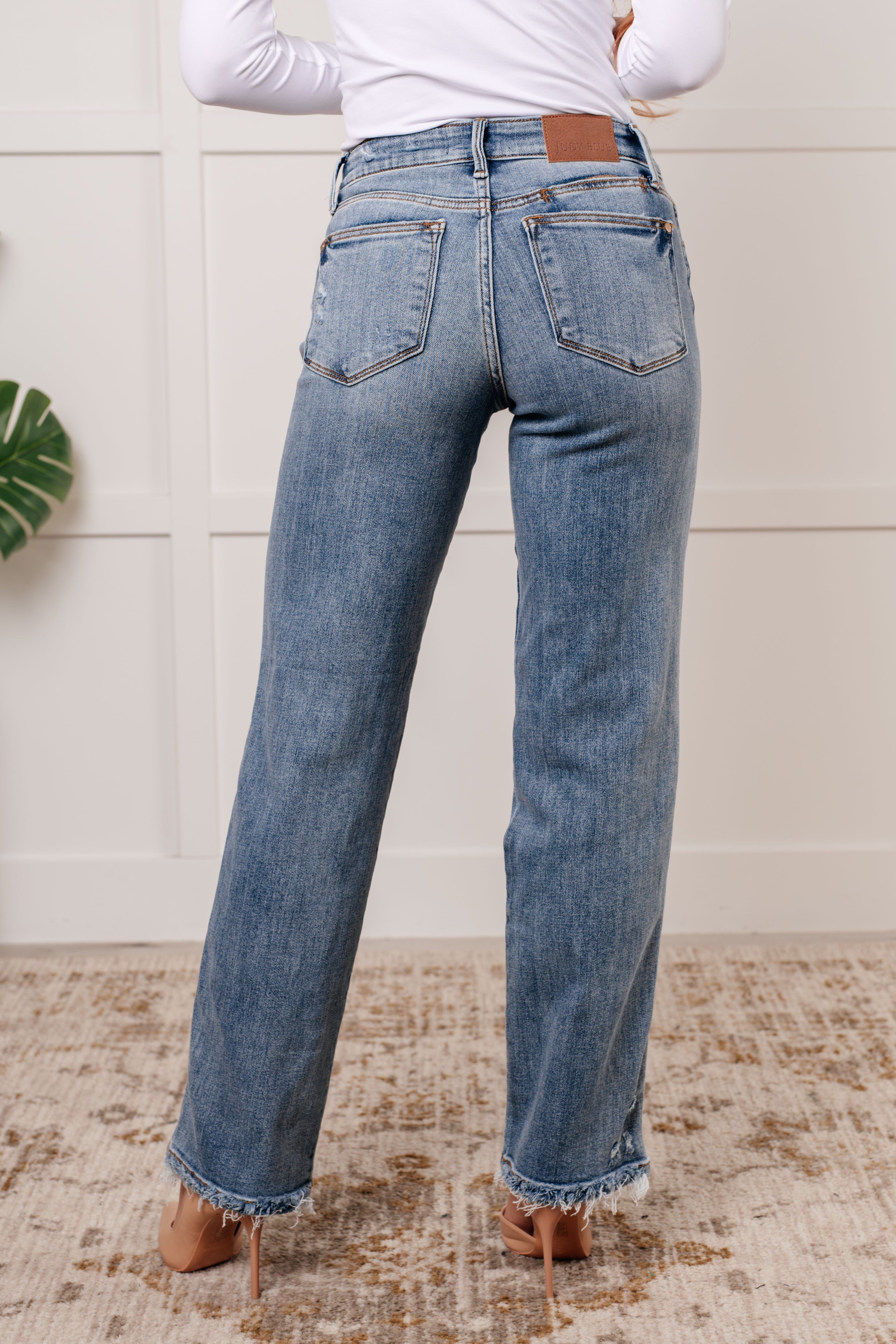 Lubbock Mid Rise Cell Phone Pocket Dad Jeans