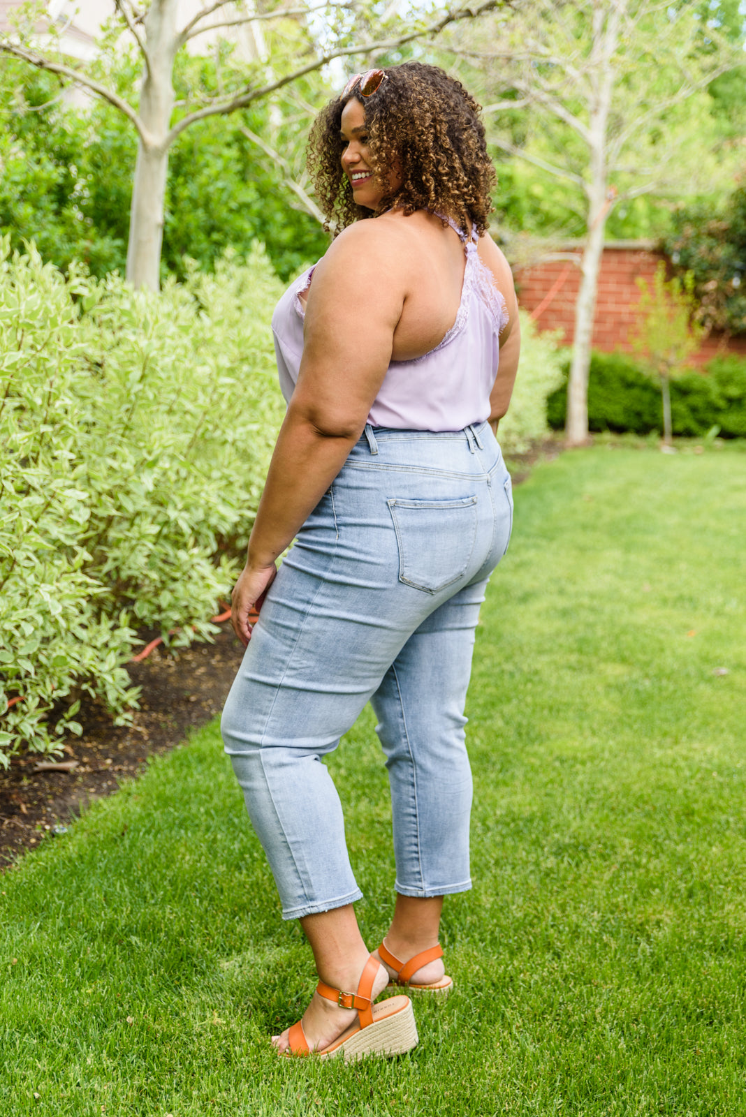 Why Mom Jeans Are Universally Loved by Women