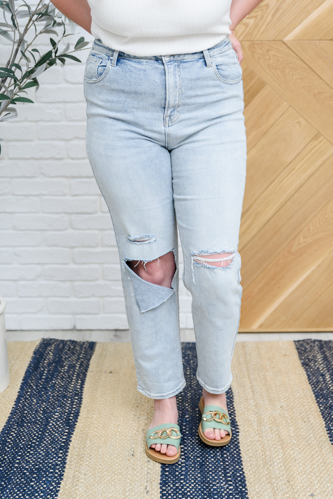 Pismo Beach High Rise Relaxed Fit Jeans