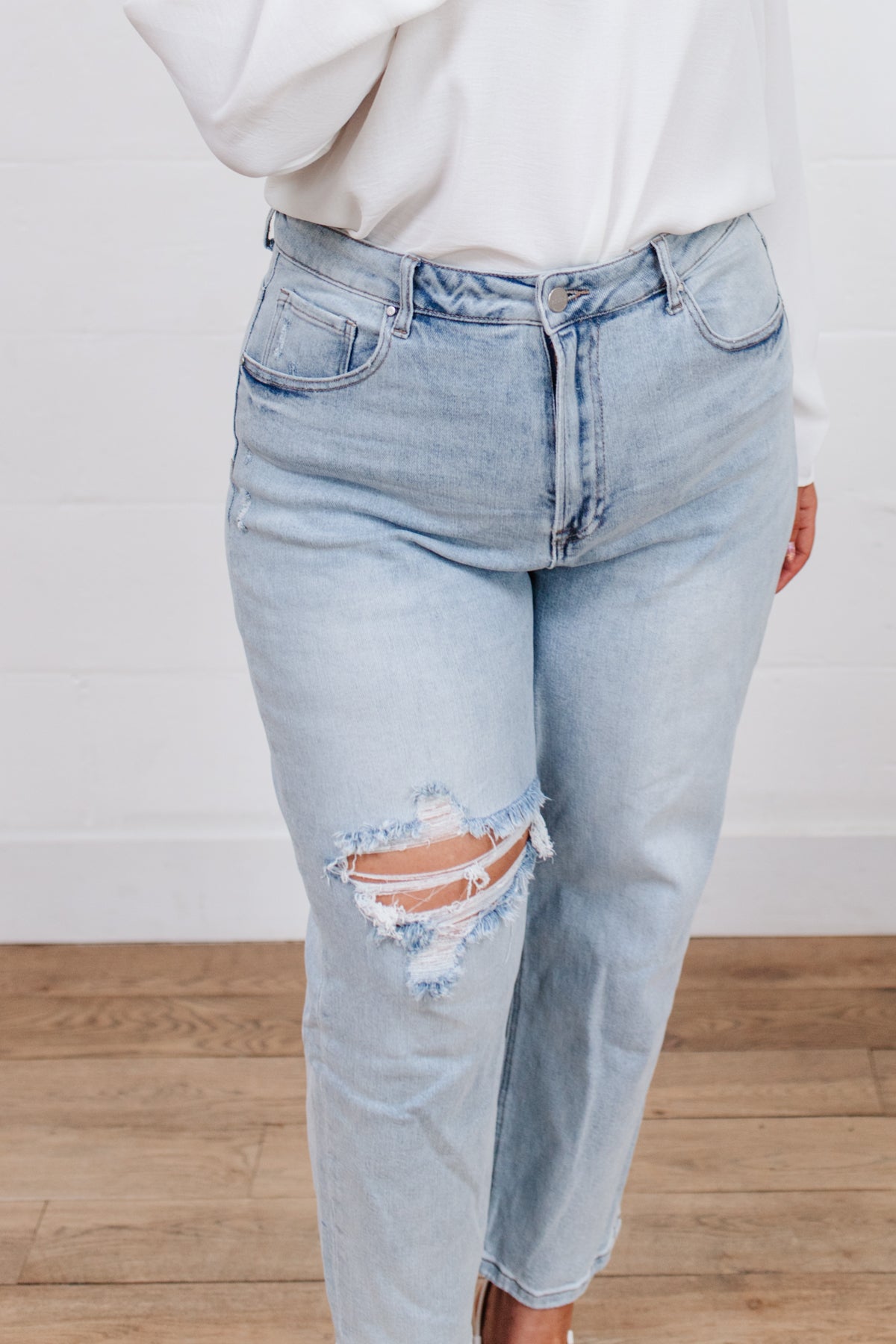 Long Beach Distressed High Rise Straight Jeans
