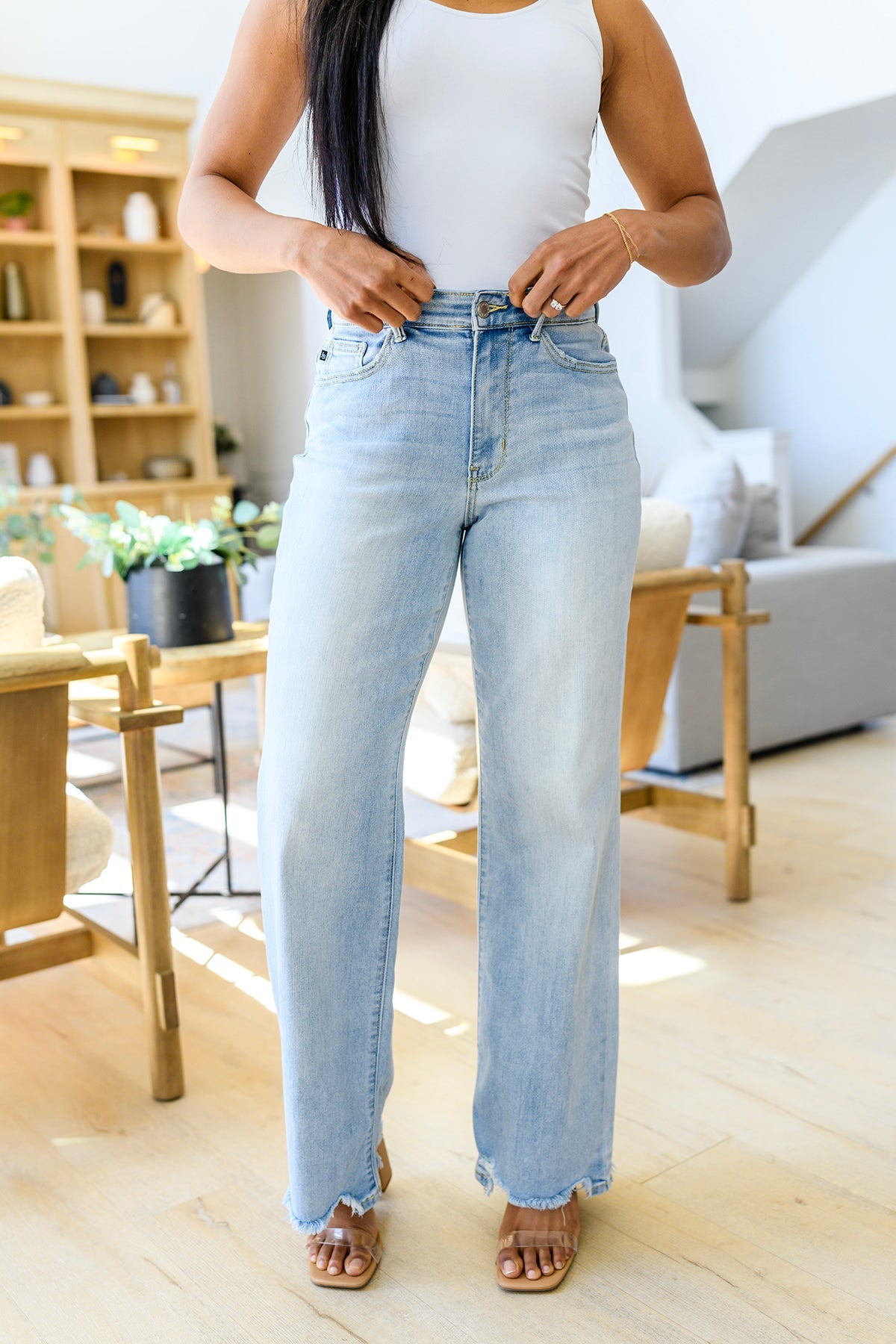 Harperville High Rise Straight Jeans